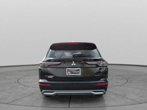 2025 Mitsubishi Outlander PLATINUM EDITION 2.5 S-AWC