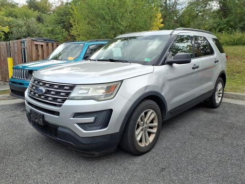 2016 Ford Explorer Base