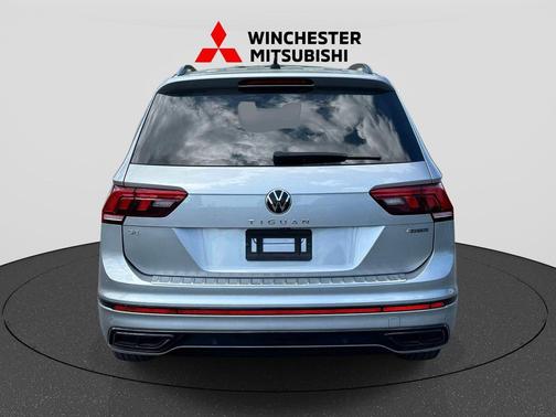 Silver Metallic 2022 Volkswagen Tiguan 2.0T SE R-Line Black 4MOTION