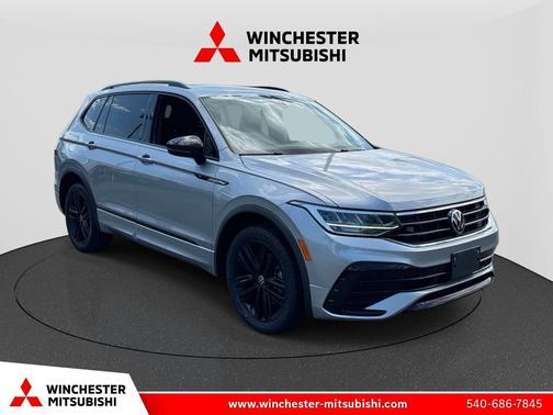 Silver Metallic 2022 Volkswagen Tiguan 2.0T SE R-Line Black 4MOTION