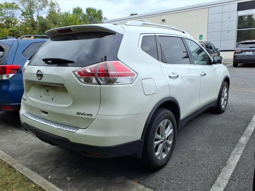 2016 Nissan Rogue SV