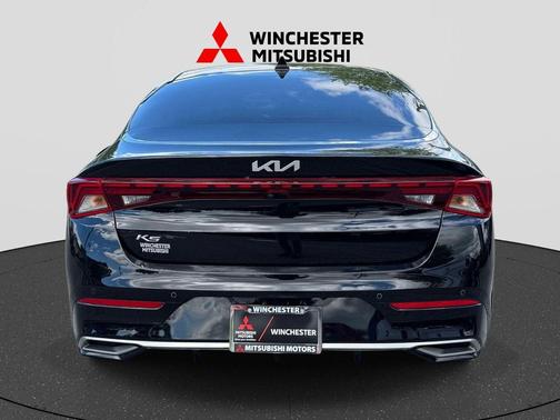 Ebony Black 2022 Kia K5 EX