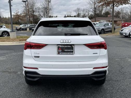 2025 Audi Q3 Premium 45 TFSI S line quattro Tiptronic