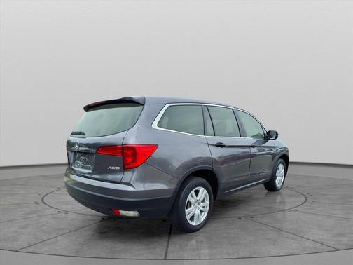 2017 Honda Pilot LX