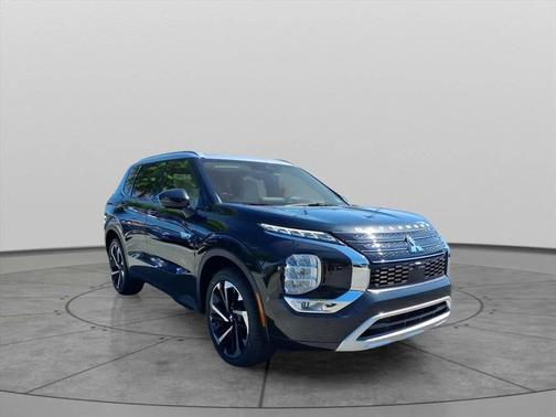 2025 Mitsubishi Outlander PHEV SEL