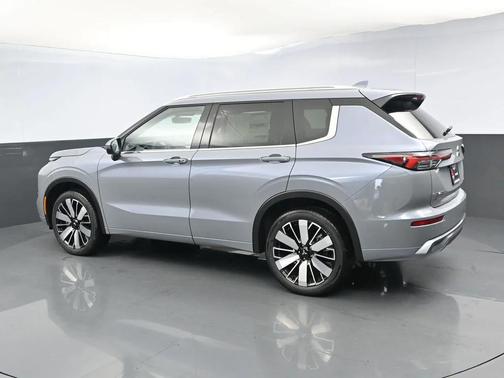 2025 Mitsubishi Outlander SEL 2.5 2WD