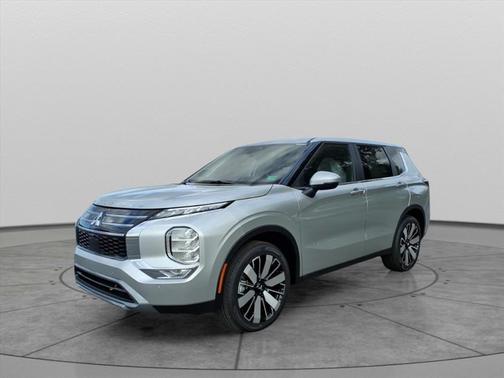 2025 Mitsubishi Outlander SE 2.5 2WD