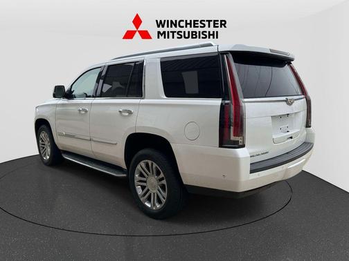 Crystal White Tricoat 2017 Cadillac Escalade Base