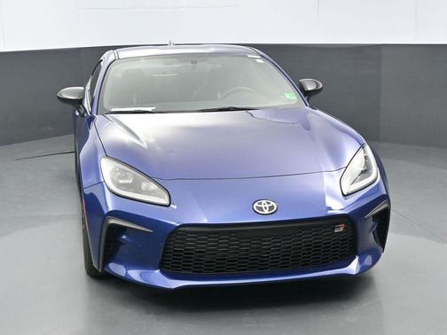 2024 Toyota GR86 Premium