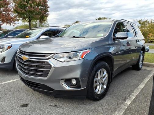 2020 Chevrolet Traverse LT Cloth