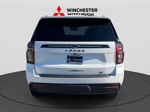 Iridescent Pearl Tricoat 2022 Chevrolet Tahoe LT