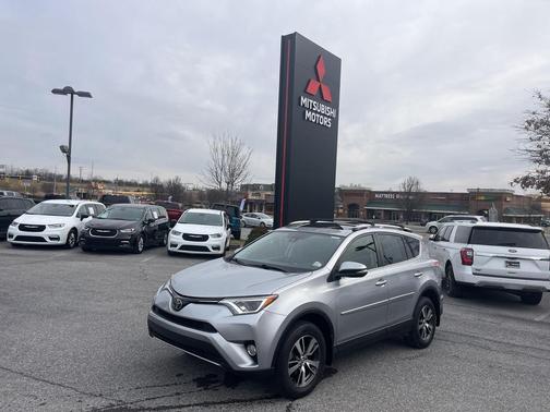 2018 Toyota RAV4 Adventure