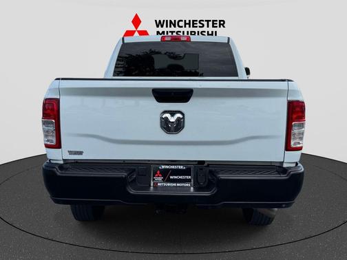 Bright White Clearcoat 2022 RAM 2500 Tradesman Crew Cab 4x4 6'4' Box
