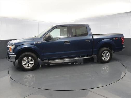 Blue 2019 Ford F-150 XLT