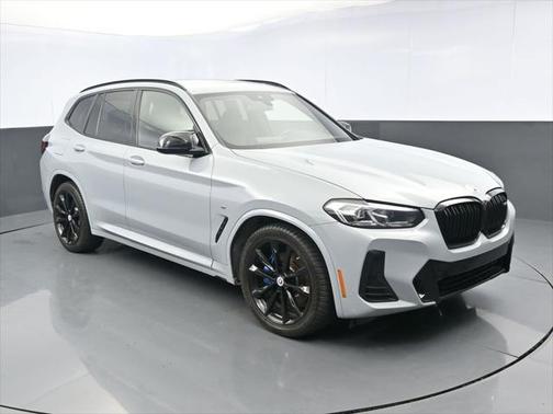 2023 BMW X3 M40i