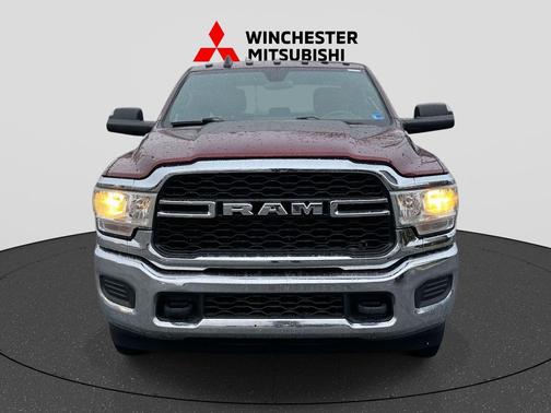 2022 RAM 3500 Tradesman Crew Cab 4x4 8' Box