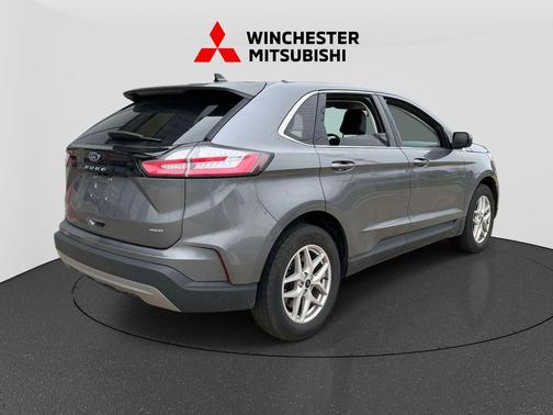 Gray Metallic 2024 Ford Edge SEL