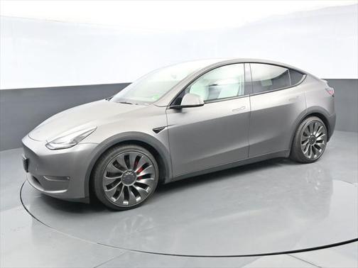2022 Tesla Model Y Performance Dual Motor All-Wheel Drive