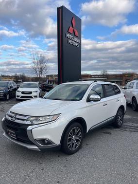 2016 Mitsubishi Outlander SE