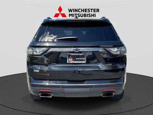Mosaic Black Metallic 2018 Chevrolet Traverse Premier