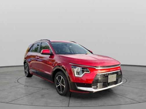 2023 Kia Niro SX