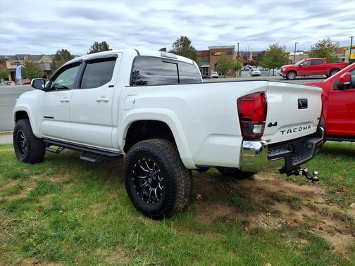2020 Toyota Tacoma SR5