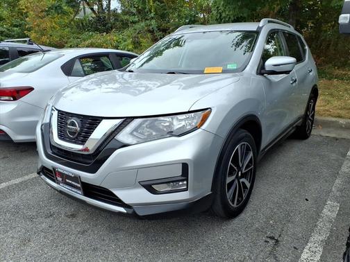 2020 Nissan Rogue SL