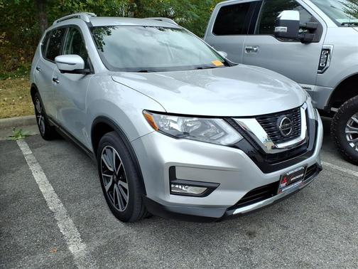 2020 Nissan Rogue SL