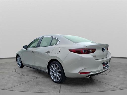 2022 Mazda Mazda3 FWD w/Select Package