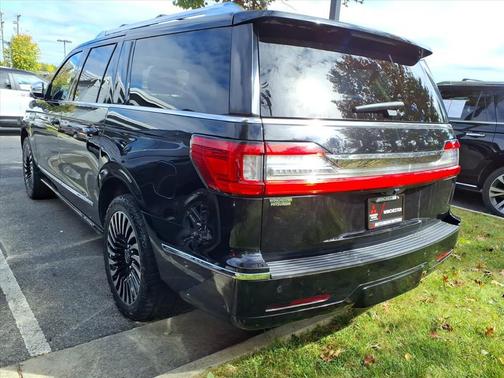 2019 Lincoln Navigator L Black Label