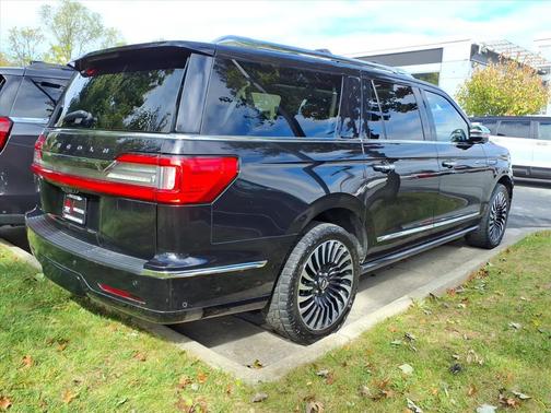 2019 Lincoln Navigator L Black Label