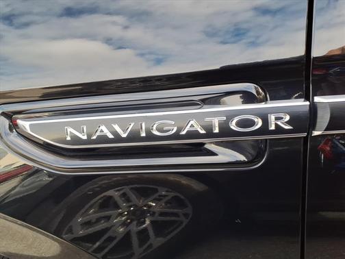 2019 Lincoln Navigator L Black Label