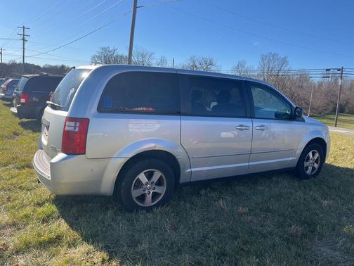 2009 Dodge Grand Caravan SE