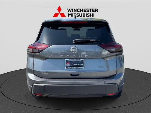 Gun Metallic 2024 Nissan Rogue S