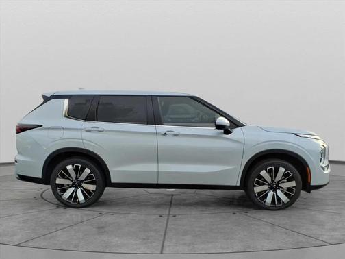 2025 Mitsubishi Outlander SE 2.5 S-AWC