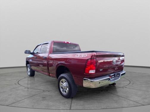 2017 RAM 2500 Tradesman Crew Cab 4x4 6'4' Box