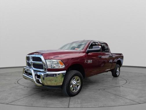 2017 RAM 2500 Tradesman Crew Cab 4x4 6'4' Box