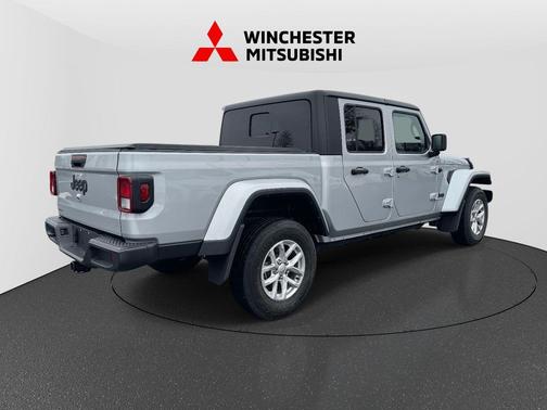 2023 Jeep Gladiator Sport S