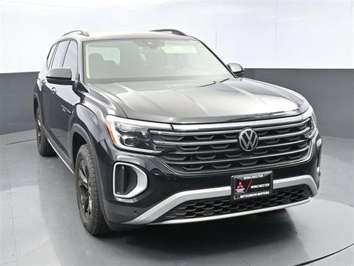 2024 Volkswagen Atlas 2.0T SE w/Technology 4MOTION
