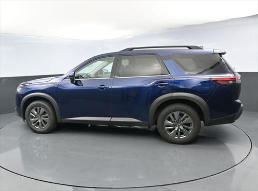 2024 Nissan Pathfinder SV FWD