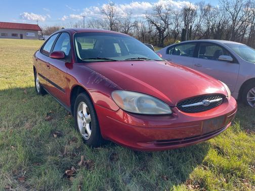 2001 Ford Taurus SE