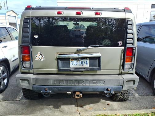 2004 Hummer H2 Base