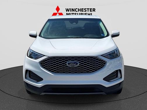 White 2024 Ford Edge SEL