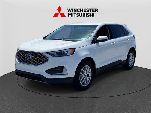 White 2024 Ford Edge SEL