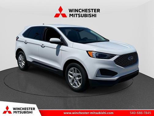 White 2024 Ford Edge SEL