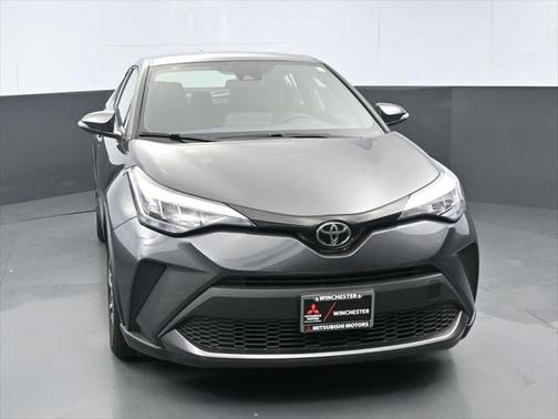 2022 Toyota C-HR XLE