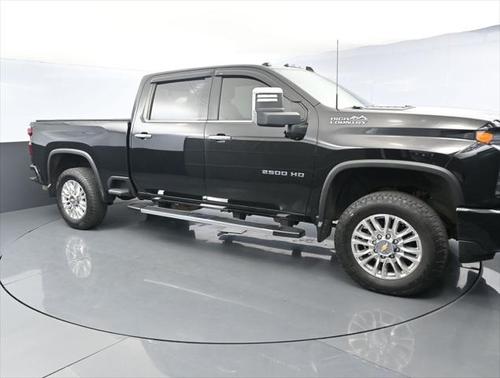 2022 Chevrolet Silverado 2500 High Country