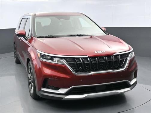2024 Kia Carnival EX