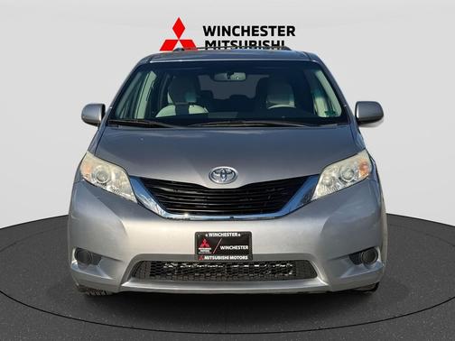 2012 Toyota Sienna LE