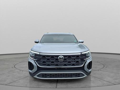 2024 Volkswagen Atlas Cross Sport 2.0T SE w/Technology 4MOTION